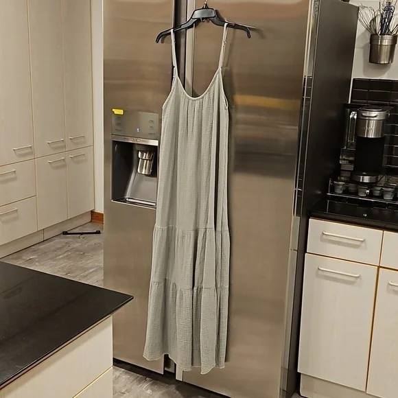 💕FRESH LAUNDRY💕 Gauze Flowy Dress ~ 100% Cotton Light Gray Small S NWOT - Picture 1 of 12